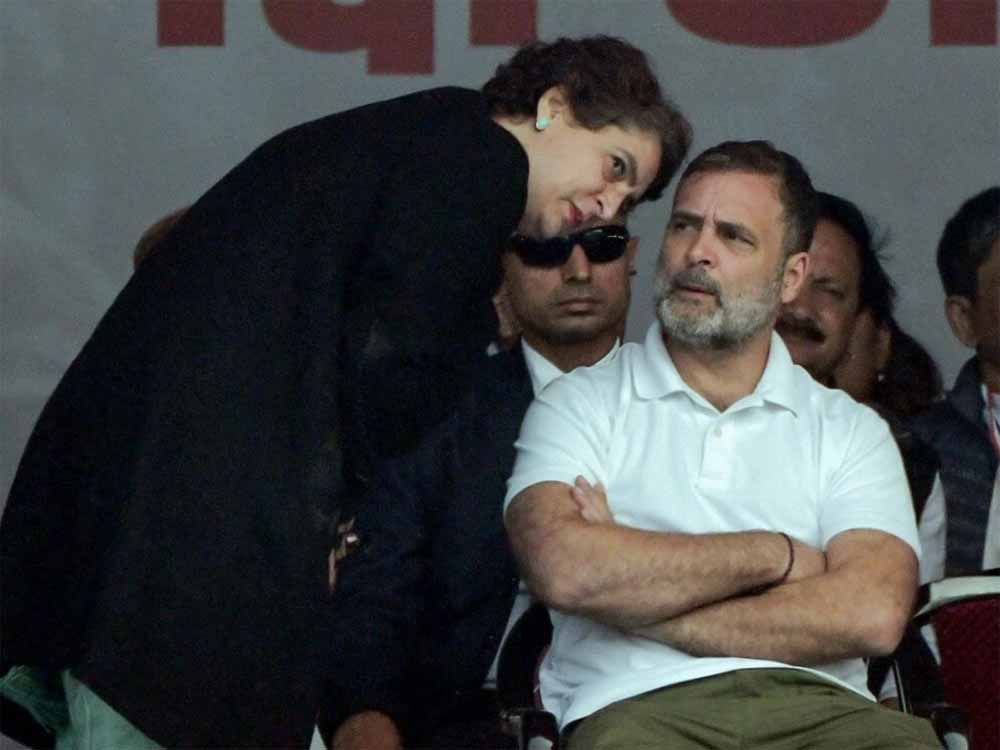 कांग्रेस के भीतर घमासान का आरोप: केंद्रीय मंत्री का दावा, प्रियंका से लड़ाई के बाद विदेश रवाना हुए राहुल गांधी