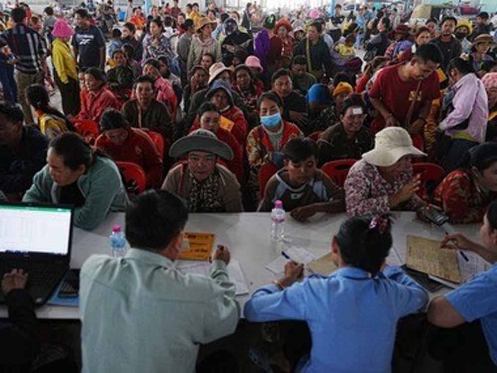 ट्रंप की मध्यस्थता नाकाम—युद्ध फिर शुरू, सीमाओं से भाग रहे मासूम नागरिक