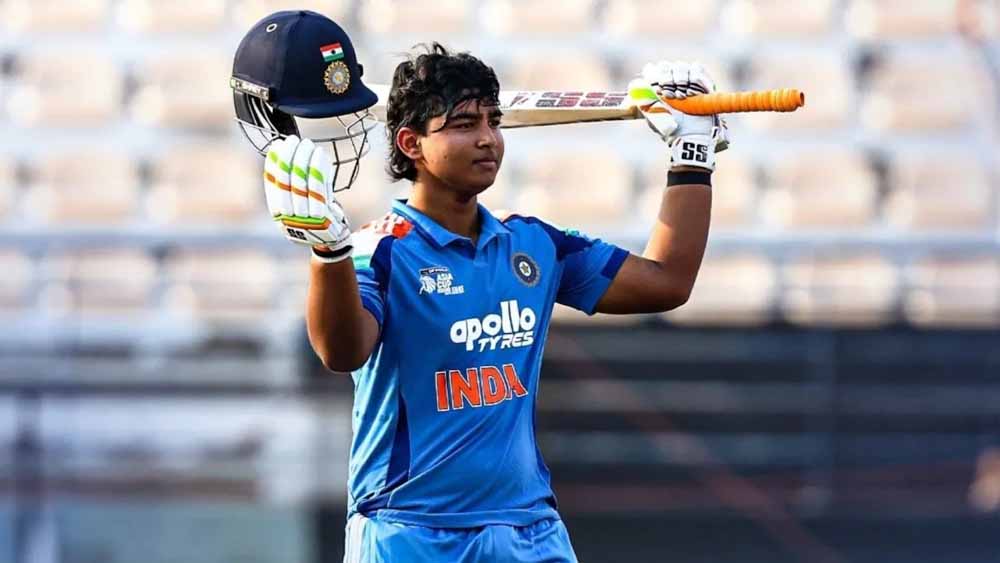 छक्कों की बरसात! Vaibhav Suryavanshi ने शतक जड़कर किया धमाका in U19 Asia Cup