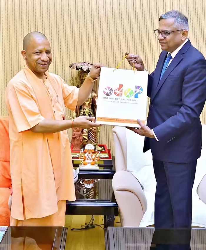 यूपी के डिफेंस कॉरिडोर और इलेक्ट्रानिक्स मैन्युफैक्चरिंग में टाटा समूह बढ़ाएगा निवेश