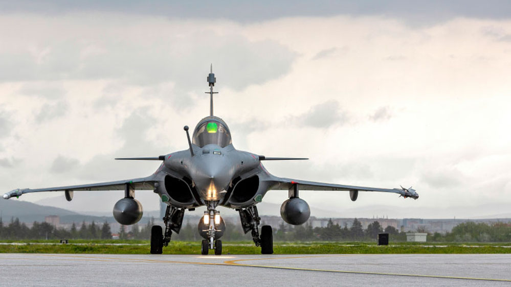 राफेल और नए फाइटर जेट पर निर्णायक फैसला, भारत इस माह ले सकता है निर्णय