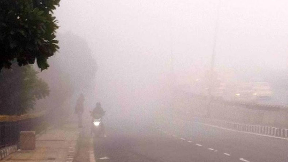 रायपुर में आज मौसम का उतार-चढ़ाव, सुबह धुंध, दिन में हल्की गर्मी, रात में ठंड, कोहरा और शीतलहर की स्थिति नहीं