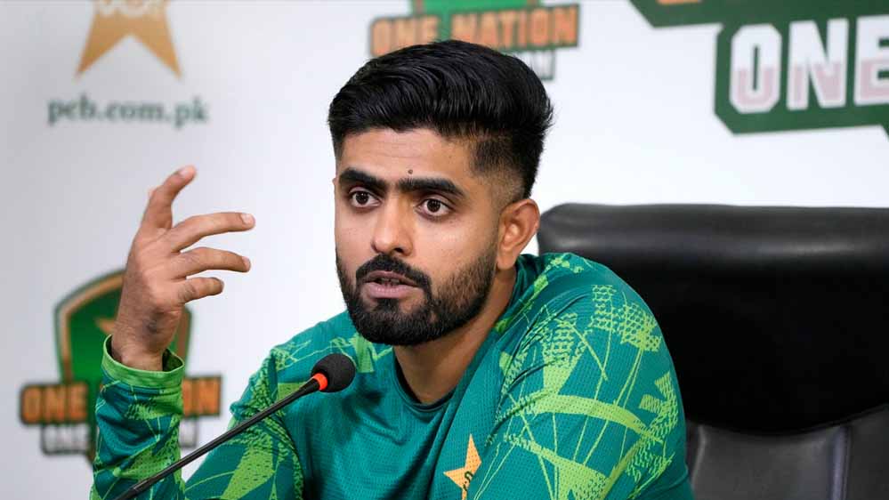 कप्तानी हटने के बाद बाबर आजम की बैटिंग पोजिशन भी बदली, तीसरे नंबर पर सलमान का दबदबा