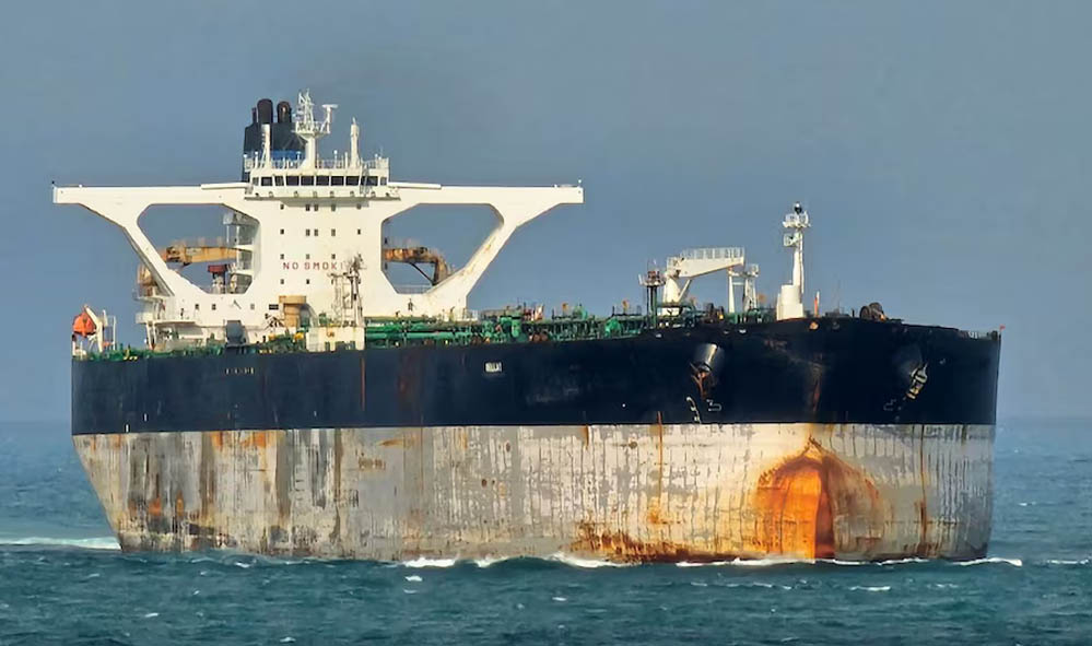 ऑयल टैंकर की सुरक्षा में उतरा रूस, वेनेजुएला मुद्दे पर अमेरिका-रूस टकराव तेज