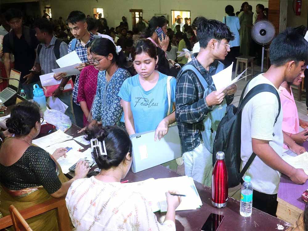 बीटेक में भी मिलता है दाखिला, JEE Main वालों को CUET भी देना चाहिए