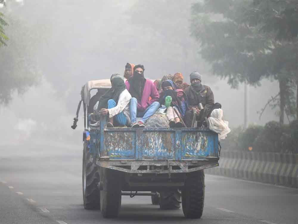 Weather Update: उत्तर भारत में बढ़ी ठंड, 7 दिन तक घना कोहरा और शीतलहर की चेतावनी