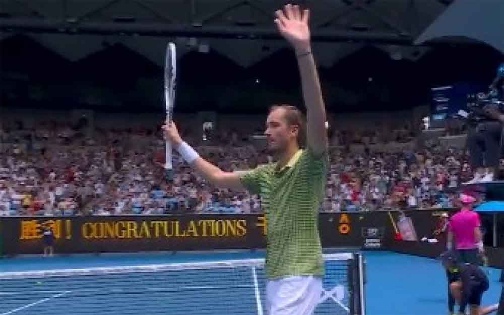 ऑस्ट्रेलियन ओपन में मेदवेदेव का दबदबा, जेस्पर डी जोंग को मात