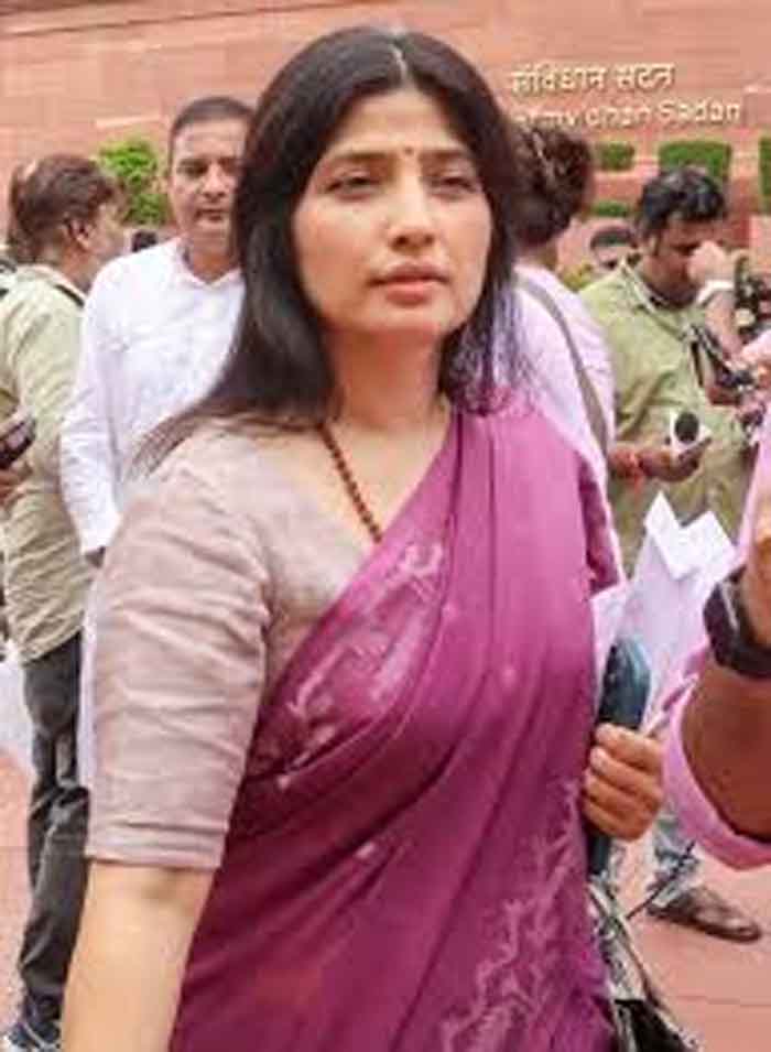 बजट आने से पहले डिंपल यादव का सवालों का बाण, पूछा– जनता से किए वादों का क्या हुआ?