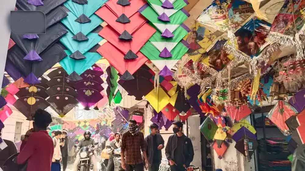 मकर संक्रांति पर व्यापारियों के चेहरे खिले, जयपुर में पतंग बिक्री से ₹18 करोड़ का कारोबार
