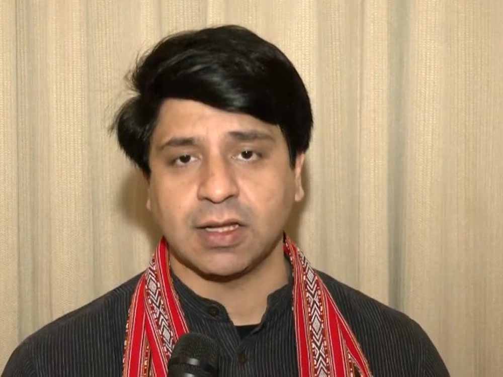 डरी हुई लीडरशिप का नतीजा? राहुल पर पूनावाला का वार— कांग्रेस कर रही अपने लोगों का अपमान