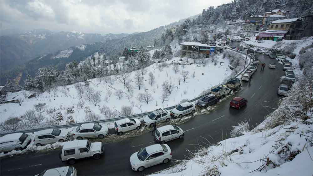 हिमाचल में मौसम की मेहरबानी: सूखे पर लगेगा ब्रेक, आज रात से बर्फ-बारिश का अलर्ट जारी