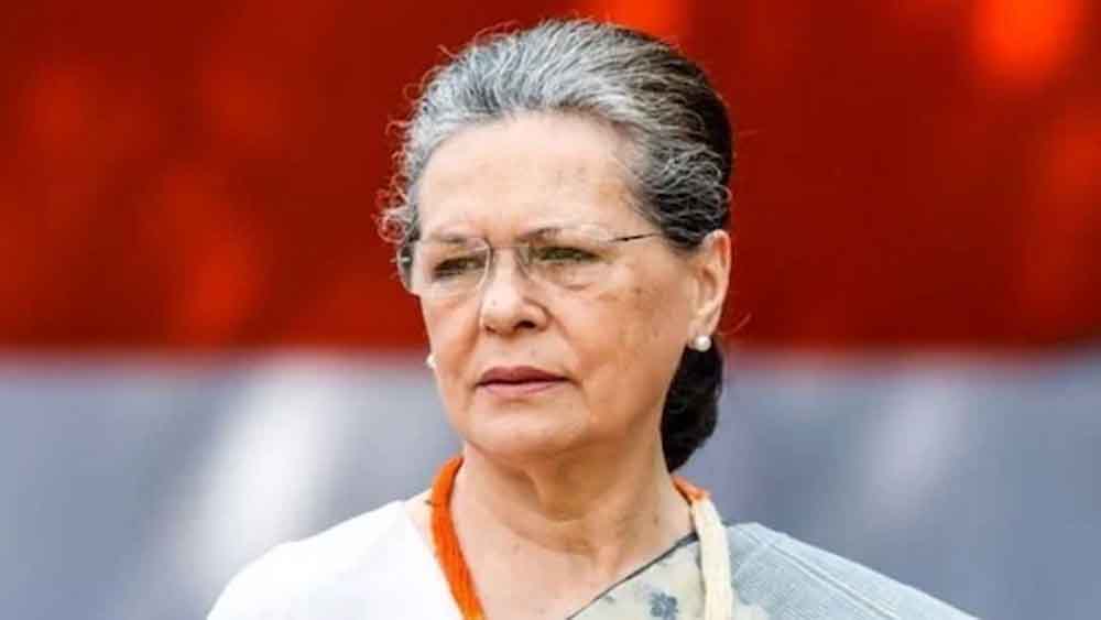 प्रदूषण की मार: सोनिया गांधी की तबीयत खराब, सांस संबंधी समस्या के चलते अस्पताल में भर्ती