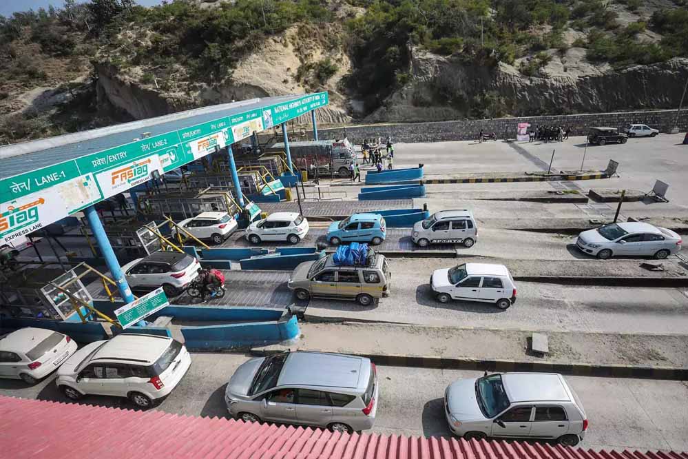 सरकार का बड़ा कदम, टोल टैक्स में 70% तक की छूट, जानें किन राजमार्गों पर मिलेगा फायदा