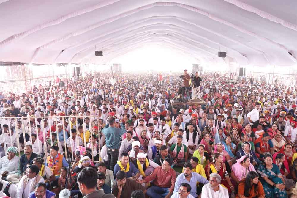 उमंग सिंघार ने कहा- आदिवासी संगठित होकर अपनी आवाज़ बुलंद करे तो सरकार को अधिकार देना ही पड़ेगा