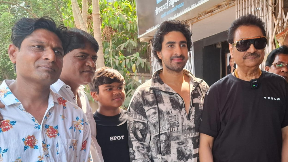 कुमार सानू ने हिंदी फिल्म “दीप दुर्गा” के लिए दिल को छू लेने वाला गाना रिकॉर्ड किया