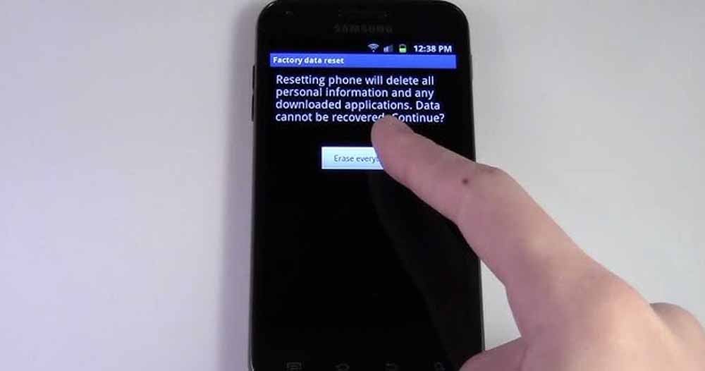 ऐसे करें अपने स्लो स्मार्टफोन को फैक्ट्री रीसेट: मिनटों में मिलेगा नया जैसा परफॉर्मेंस