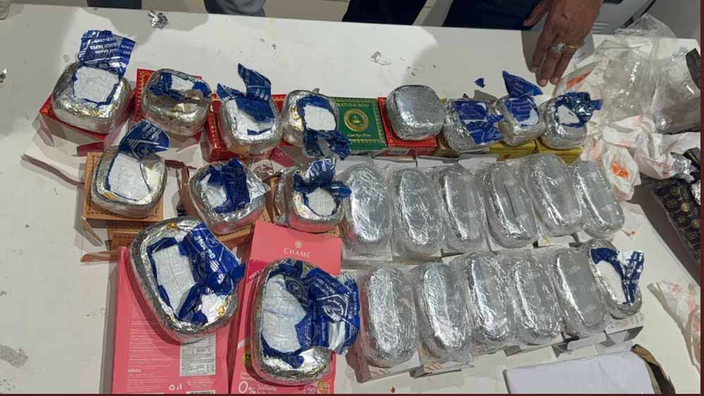 हेरोइन की बड़ी खेप पकड़ी गई: एयरपोर्ट पर साबुन के बॉक्स से निकली 6.8 करोड़ की ड्रग्स