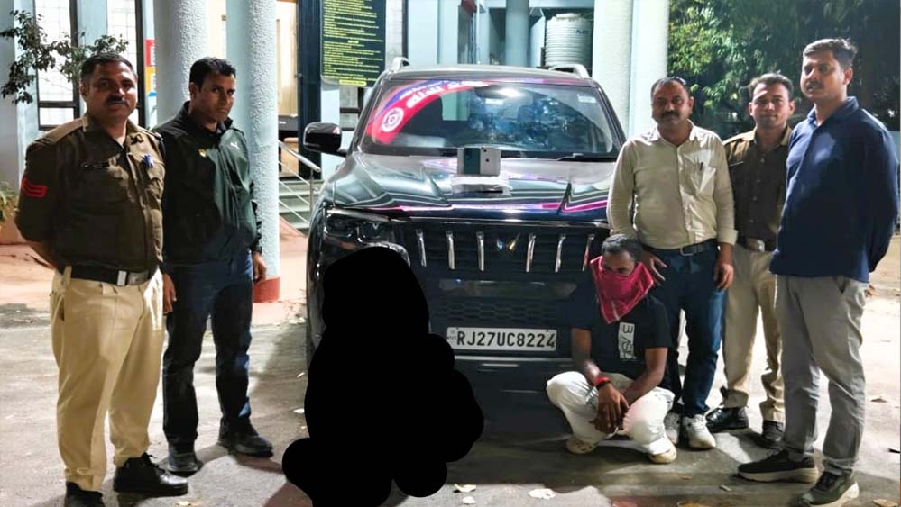 कैब ड्राइवर से मोबाइल लूटने वाले स्कॉर्पियो सवार आरोपी गिरफ्तार,लूट के मोबाइल फोन और वारदात में प्रयुक्त स्कॉर्पियो बरामद