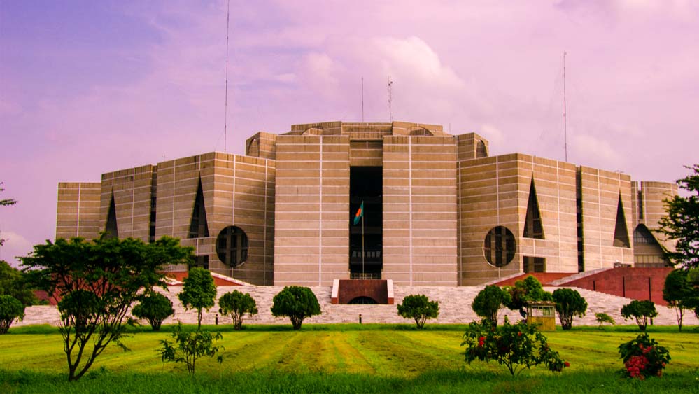 अल्पसंख्यक सांसदों की घटती संख्या: बांग्लादेश में केवल 4, हिंदू प्रतिनिधित्व पर उठे सवाल, तारिक रहमान ने कहा –