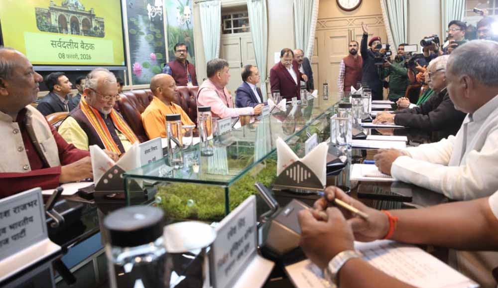 मुख्यमंत्री योगी बोले – जनता से जुड़े मुद्दों को सदन में रखें, स्वस्थ चर्चा से कराएं प्रदेश का विकास