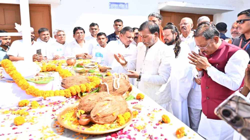 सद्भाव और एकता का संदेश: मुख्यमंत्री ने सतनाम सद्भाव पदयात्रा का किया शुभारंभ