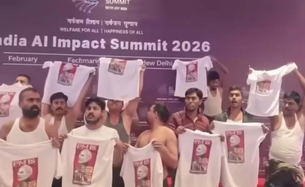 दिल्ली कोर्ट ने कहा, AI समिट में यूथ कांग्रेस का शर्टलेस प्रोटेस्ट भारत की डिप्लोमैटिक इमेज के लिए खतरा