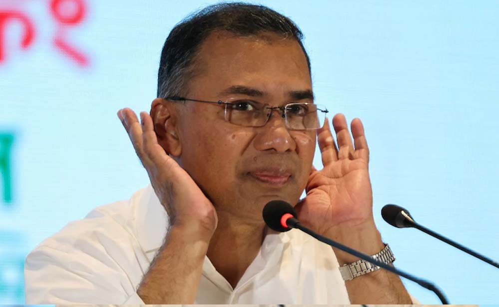 बांगलादेशी सेना में बड़ा फेरबदल, भारत में रुके अफसर को पद ग्रहण के लिए वापस बुलाया