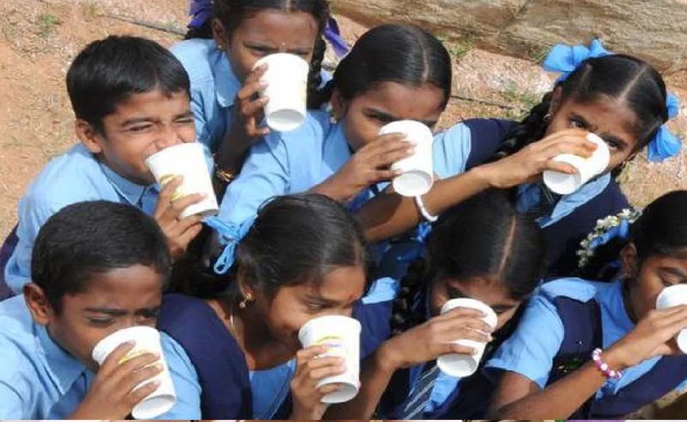 मध्य प्रदेश सरकारी स्कूलों के बच्चों को कक्षा 1 से 8 तक मिलेगा मुफ्त दूध, शिक्षा में एक और कदम आगे