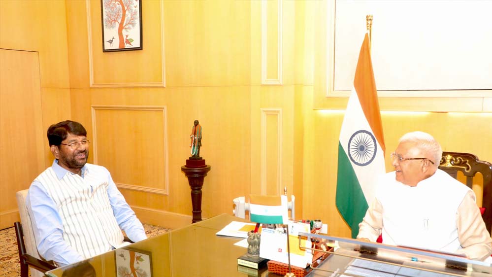 राज्यपाल पटेल ने कहा: सरकारी क्रियान्वयन में पारदर्शिता और संवेदनशीलता होनी चाहिए