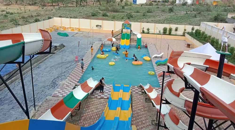 बांधवगढ़ टाइगर रिजर्व वाटर पार्क विवाद: हाईकोर्ट ने पूछा केंद्र-राज्य का रुख, प्रदूषित पानी का मामला गरम