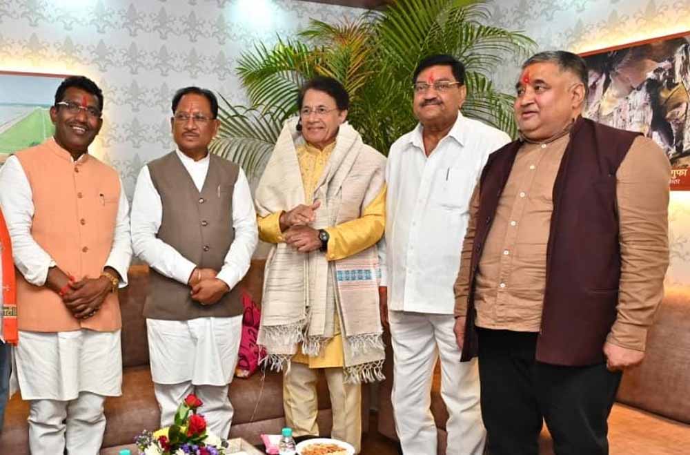 अरुण गोविल ने दी भावपूर्ण प्रस्तुति, आस्था, संस्कृति और रामकथा से आलोकित हुआ राजिम कुंभ