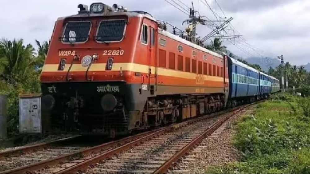 ऑटोमेटिक सिग्नलिंग कार्य के कारण संचालन प्रभावित, उत्तर भारत की ट्रेनों का बदला रूट