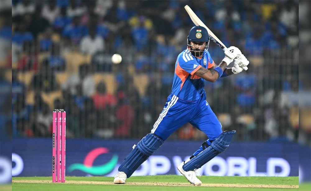 भारत का रनतूफान: 256/4 का पहाड़, हार्दिक-तिलक ने आखिरी ओवरों में मचाया कहर