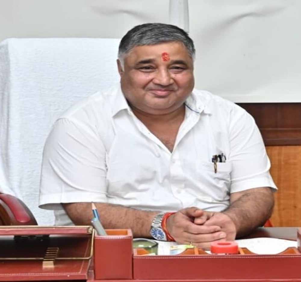 पर्यटन एवं संस्कृति मंत्री राजेश अग्रवाल की पहल से 69.09 करोड़ की लागत से लरंग साय चौक-रामानुजगंज मार्ग का होगा फोरलेन चौड़ीकरण