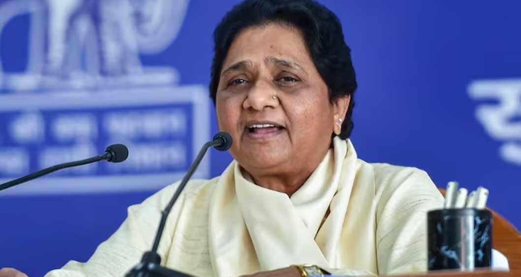 लखनऊ में मायावती की बैठक, 2027 विधानसभा चुनाव के लिए पार्टी की रणनीति पर होगी समीक्षा