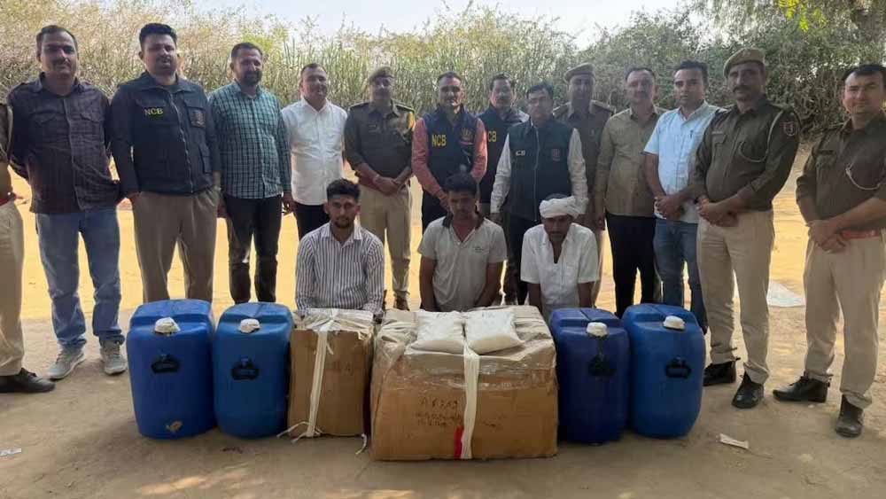 50 किलो ड्रग्स बनाने लायक 400 लीटर केमिकल बरामद, जालोर में एमडी फैक्ट्री का भंडाफोड़