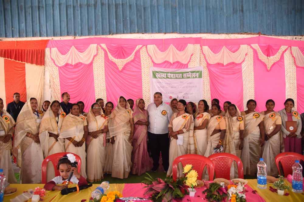 मितानिनों के स्वास्थ्य पंचायत सम्मेलन में मंत्री राजेश अग्रवाल की सहभागिता, रामगढ़ में आयोजन