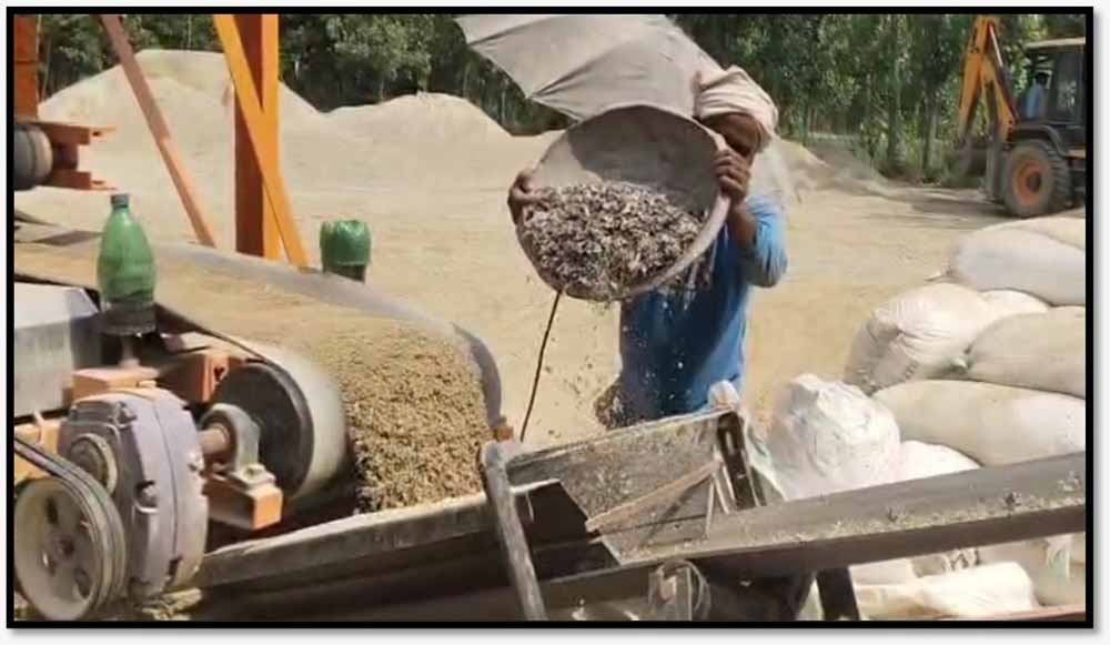 कूड़े से कमाई भी: ग्राम पंचायतों में घर-घर कूड़ा संग्रहण कर शुरू किया गया खाद उत्पादन, तीन करोड़ रुपये से अधिक की आय