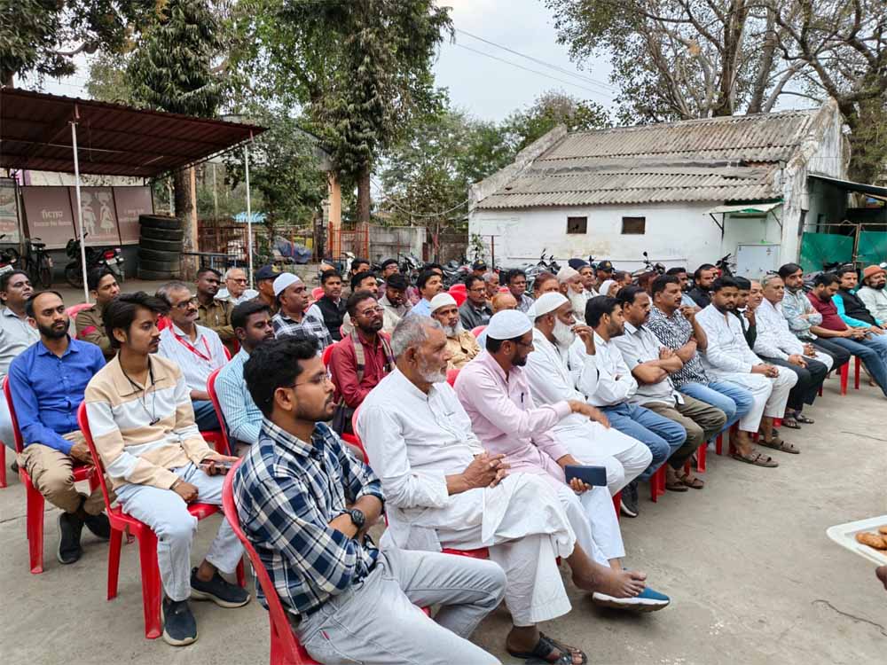 आपसी भाईचारे के साथ मनेंगे त्योहार, बैठक में बनी सर्वसम्मति