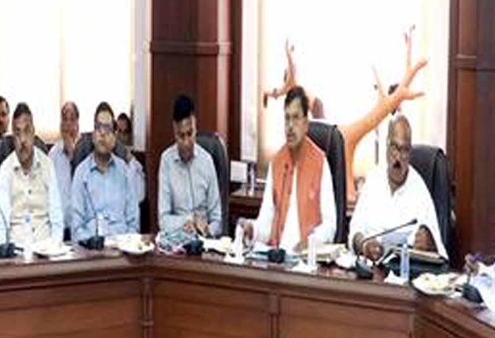 उपभोक्ताओं को राहत की दिशा में कदम, ऊर्जा मंत्री ने दिए क्रियान्वयन के निर्देश