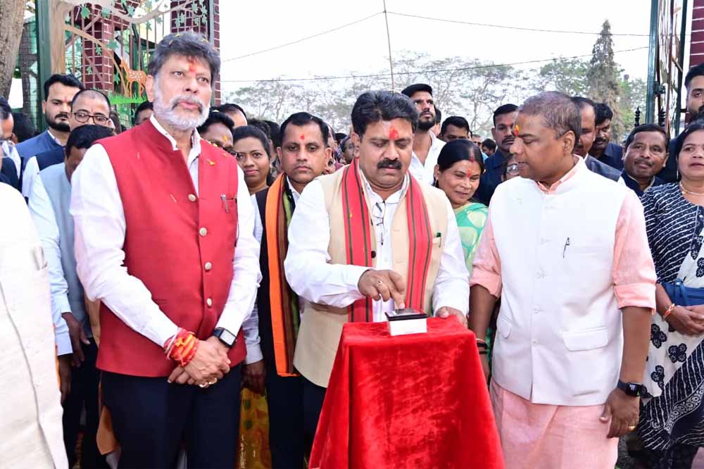 जनजातीय संस्कृति को नई पहचान: बस्तर में ‘जनजातीय गौरव वाटिका’ की सौगात