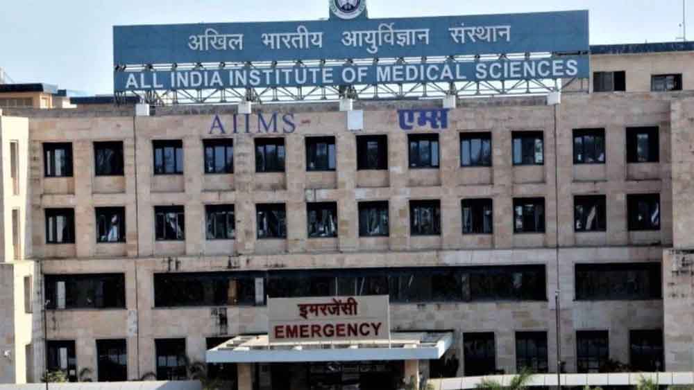रद्दी अखबारों से बनेगी कला, मन रहेगा हल्का: AIIMS Bhopal में शुरू हुई अनोखी आर्ट थैरेपी पहल