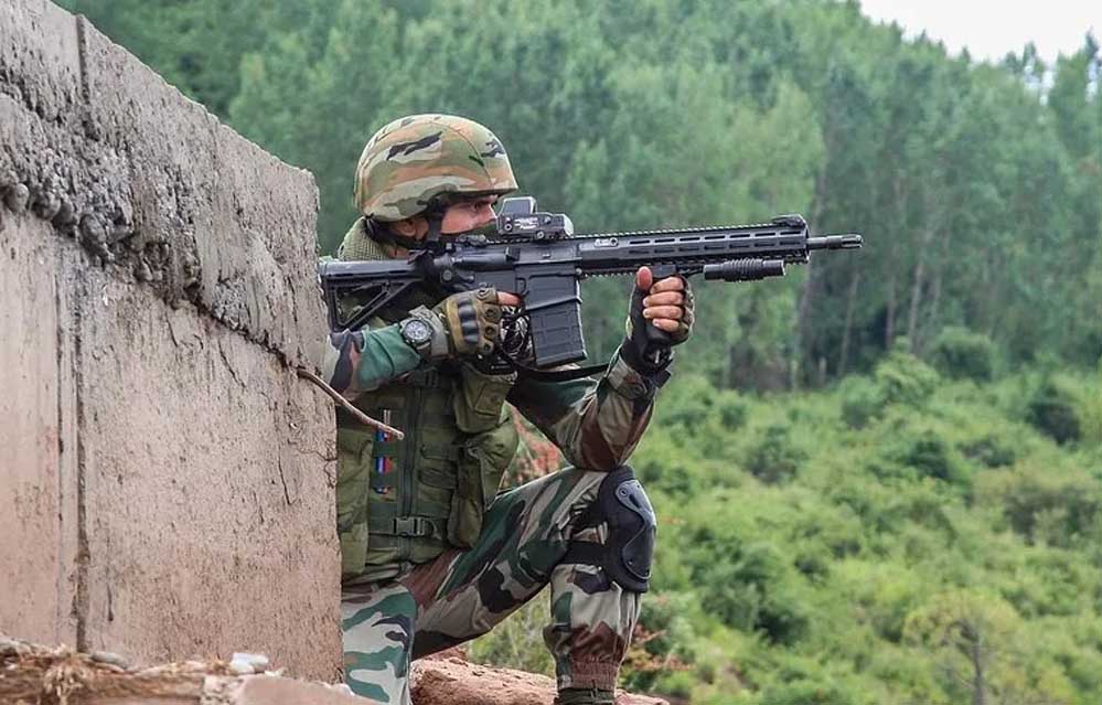 जम्मू-कश्मीर अपडेट: उधमपुर में सुरक्षा बलों की कार्रवाई में दो आतंकवादी मारे गए