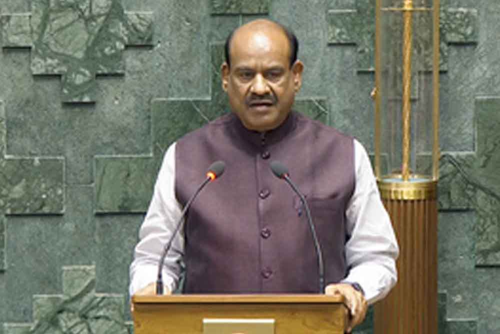 संसद में नया विवाद: नियम 349 क्या, और क्यों राहुल गांधी घिरे आरोपों में?