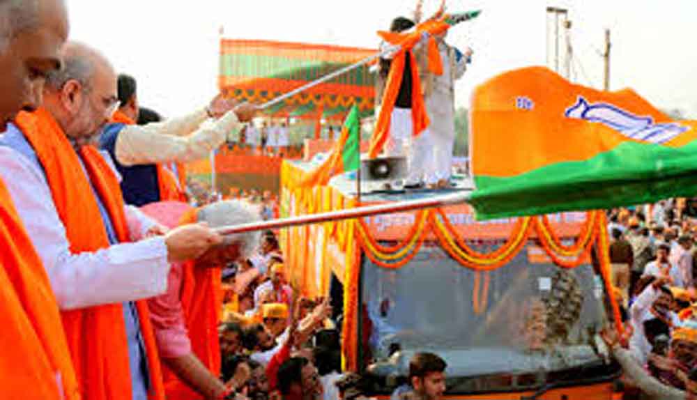 सशर्त अनुमति के साथ बंगाल में भाजपा की परिवर्तन यात्रा शुरू, अमित शाह के नेतृत्व में शक्ति प्रदर्शन