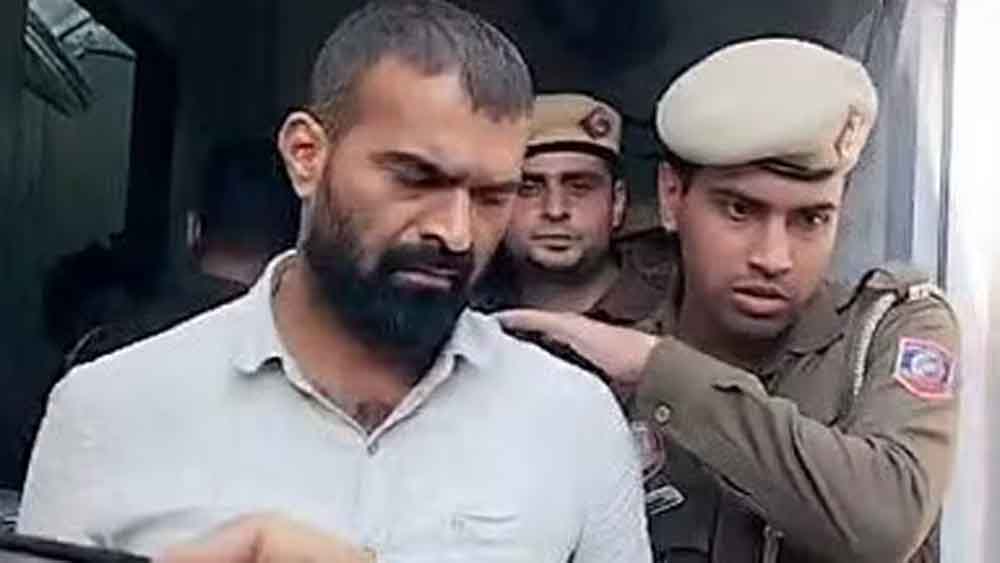 AI सम्मेलन में हंगामा, शर्टलेस प्रदर्शन पर कोर्ट का कड़ा रुख: चार यूथ कांग्रेस कार्यकर्ता भेजे गए कस्टडी