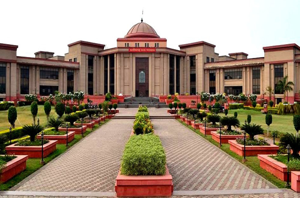 बिलासपुर हाईकोर्ट को बम से उड़ाने की धमकी, ई-मेल में निशाने पर कैंपस, पुलिस और सुरक्षा एजेंसियां अलर्ट