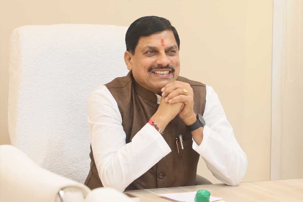 भोपाल से दिल्ली तक बढ़ी राजनीतिक गतिविधि, BJP विधायक दल की बैठक के बाद CM ने लिया ऐक्शन की तैयारी