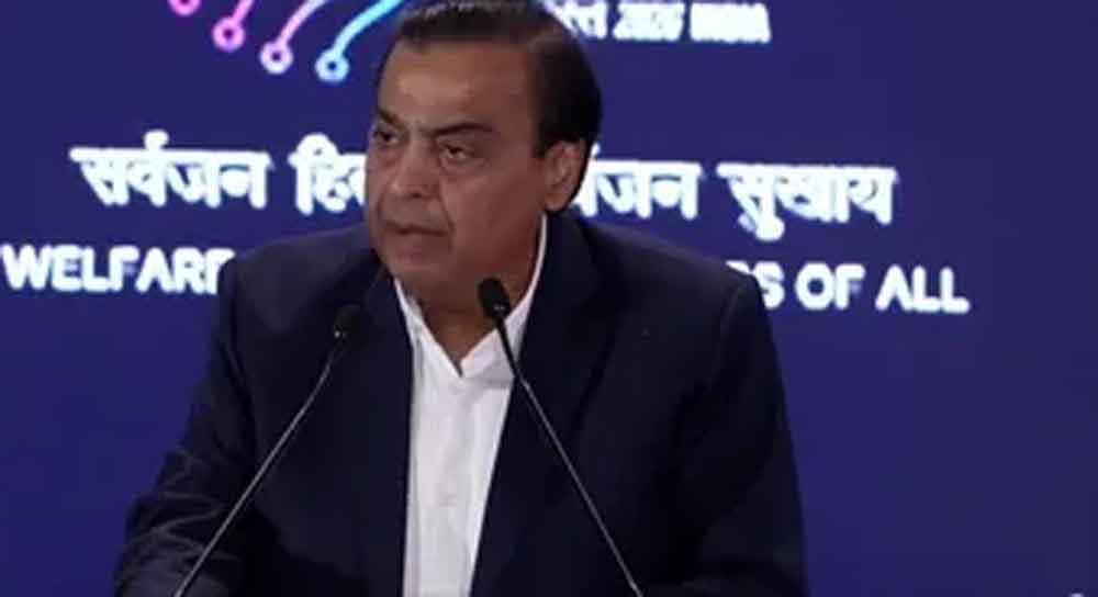 AI क्रांति की तैयारी: 10 लाख करोड़ लगाएगा रिलायंस ग्रुप, हाई-टेक नौकरियों की होगी बाढ़ – मुकेश अंबानी