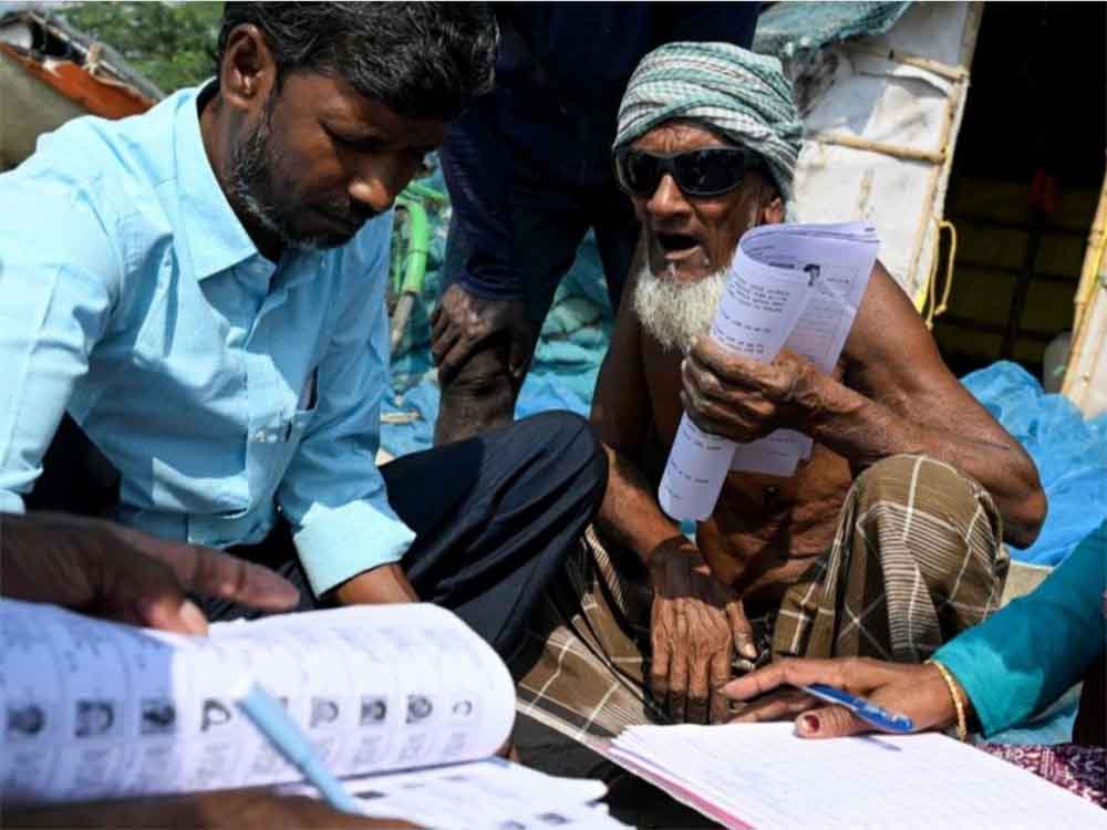 SIR विवाद पर सुप्रीम कोर्ट का बड़ा फैसला, 28 फरवरी को लिस्ट जारी; बंगाल में ज्यूडिशियल ऑफिसर्स तैनात होंगे